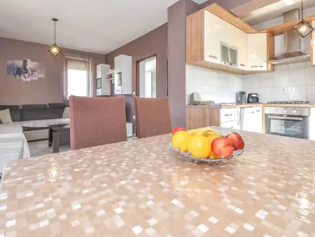 Maison 4all Maslenica : 10 pers, piscine privée : photo 7