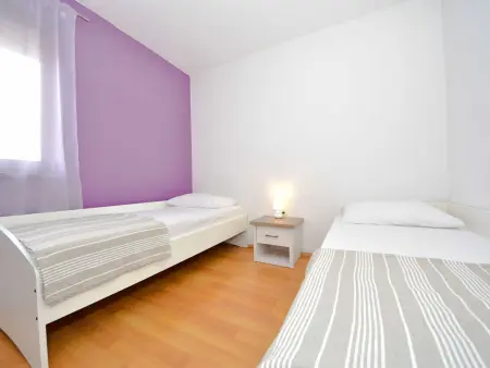 Maison 4all Maslenica : 10 pers, piscine privée : photo 12