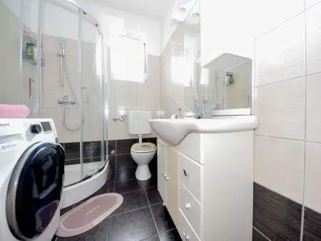 Maison 4all Maslenica : 10 pers, piscine privée : photo 14