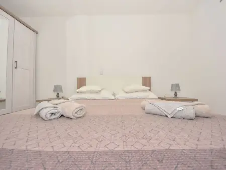 Maison 4all Maslenica : 10 pers, piscine privée : photo 22