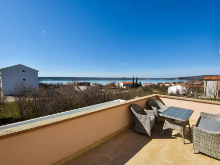 Maison 4all Maslenica : 10 pers, piscine privée : photo 35