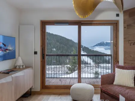 Appartement moderne proche des pistes avec parking à Courchevel : photo 9