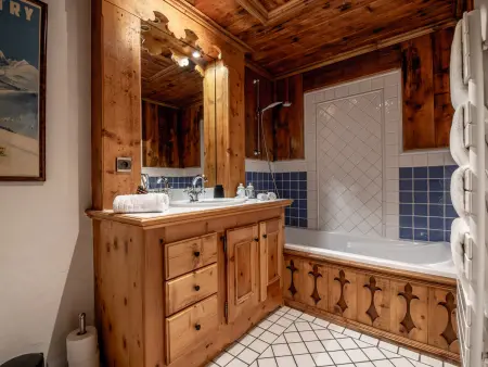 Chalet Courchevel 1850 : 5 chambres, piscine et spa - Photo 13