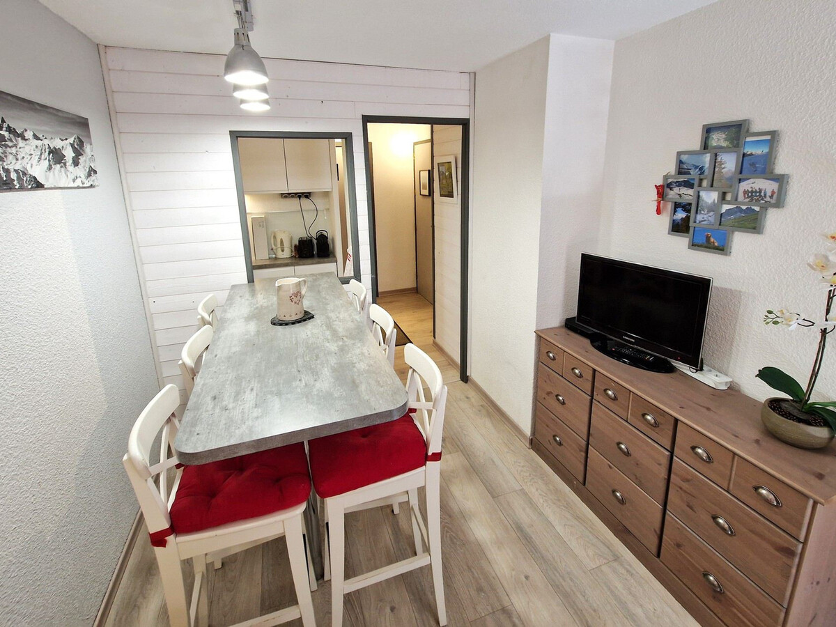 Appart 2 pièces + cabine, 6 pers, balcon sud-ouest à Valfréjus - Photo 12