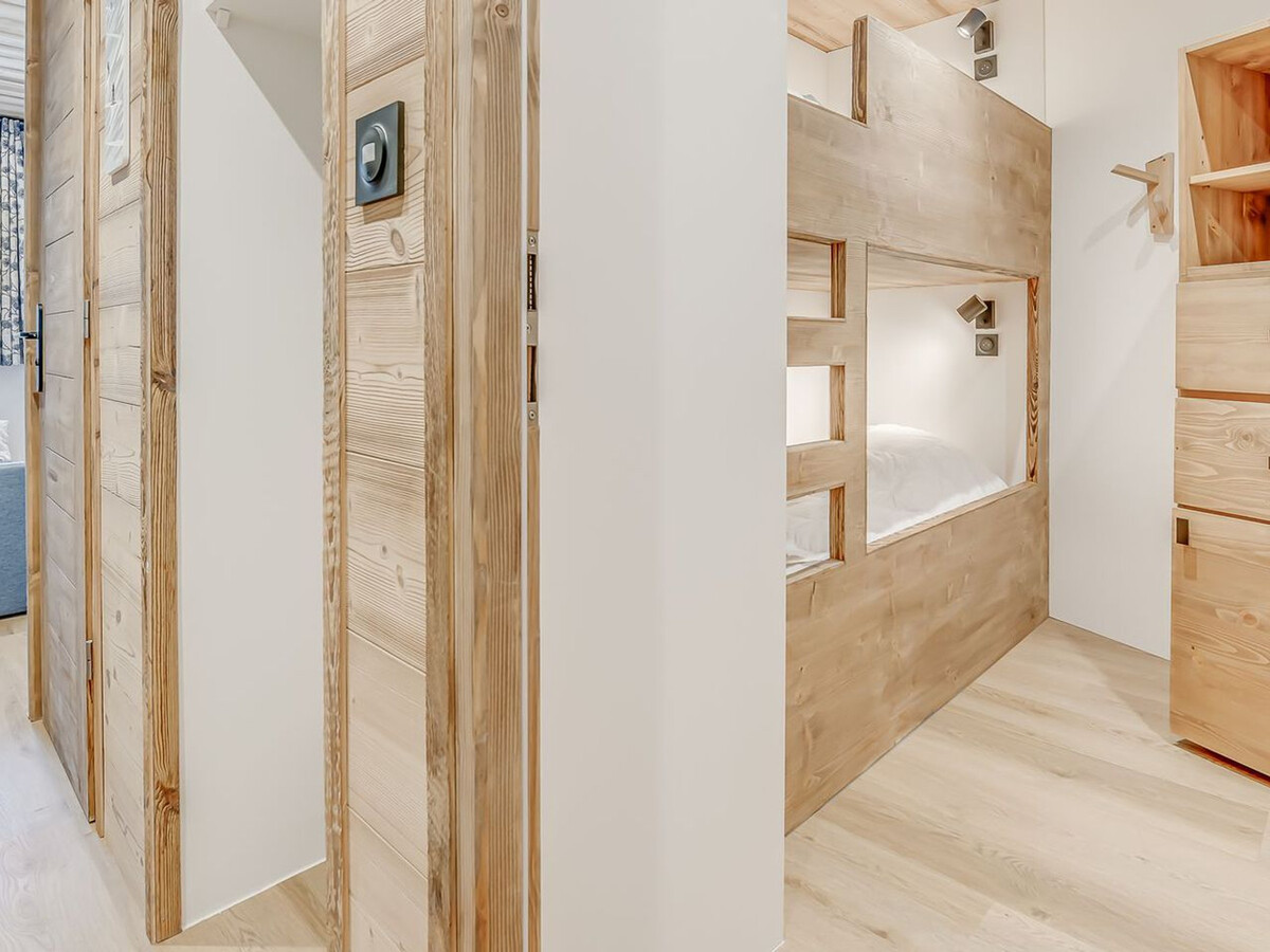 Appartement 2 pièces rénové 2023, accès direct télécabine - Photo 5