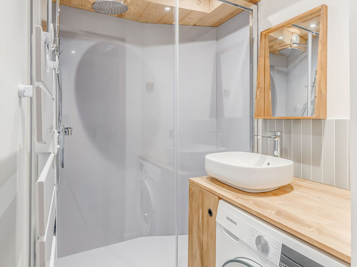 Appartement 2 pièces rénové 2023, accès direct télécabine - Photo 6