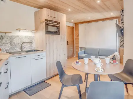 Location appartement à Champagny en Vanoise, Charmant 2 pièces rénové pour 4 pers avec accès télécabine, Champagny