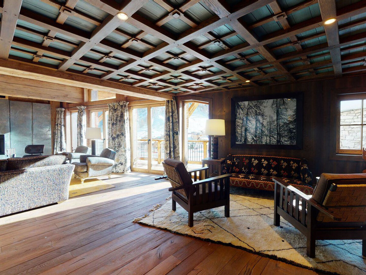 Chalet 450m² skis aux pieds, piscine chauffée, chef à Val-d'Isère - Photo 12