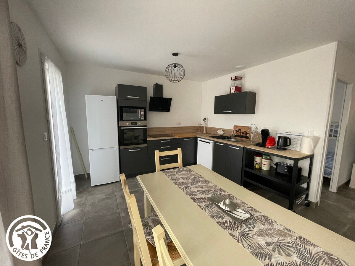 Gîte PMR 3 chambres avec jardin et vélos - Photo 8