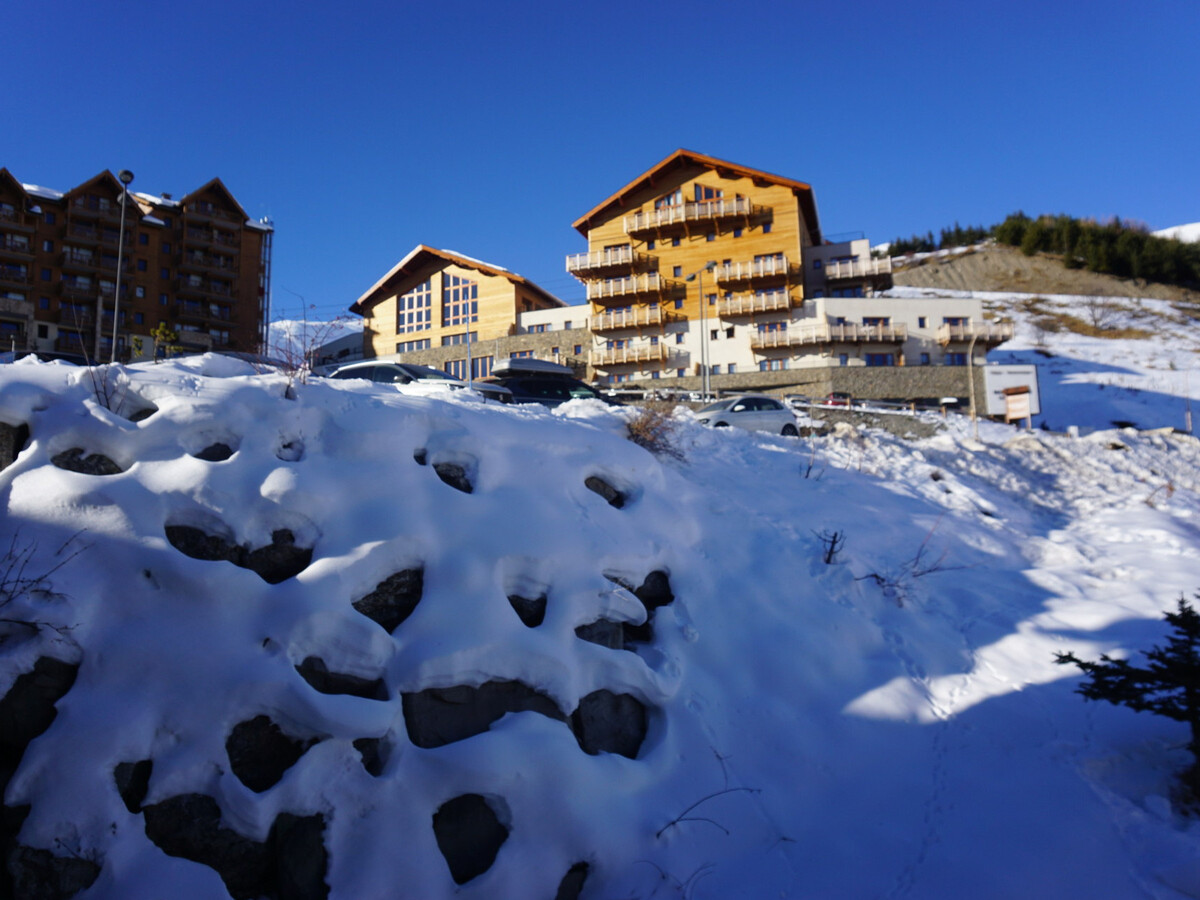 Studio cabine 4 personnes à Orcières, balcon et skis - Photo 11