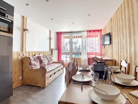 Appartement rénové aux pistes avec balcon, Appartement 5 personnes à Les Menuires : photo 9