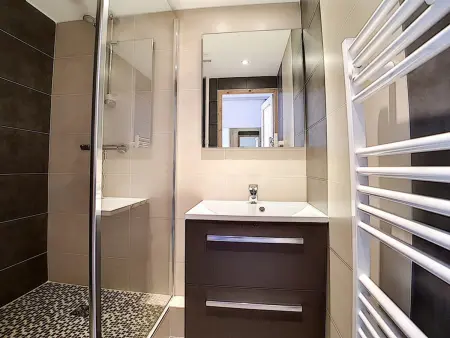 Appartement rénové aux pistes avec balcon, Appartement 5 personnes à Les Menuires : photo 12