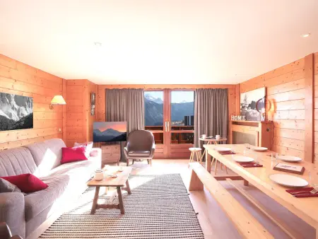 Location appartement à Courchevel 1850, Appartement charme Courchevel 1850, ski aux pieds, parking, WiFi