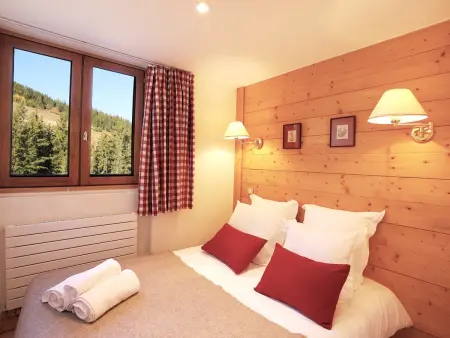 Appartement charme Courchevel 1850, ski aux pieds, parking, WiFi : photo 3