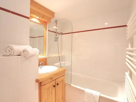 Appartement charme Courchevel 1850, ski aux pieds, parking, WiFi : photo 5