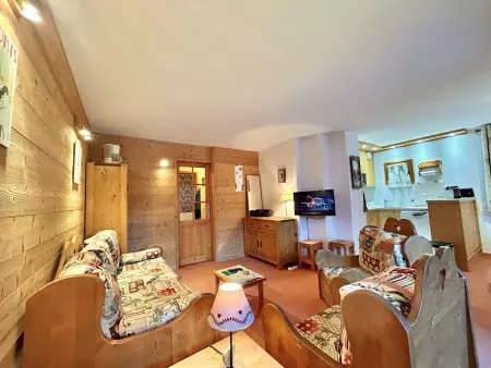Appartement 6 personnes centre Méribel, piscine été : photo 8