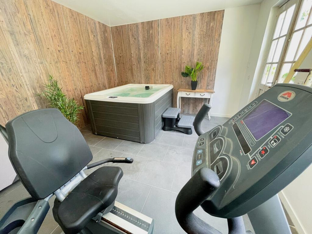 Gîte 15 pers. avec spa intérieur à Château-Renault - Photo 10