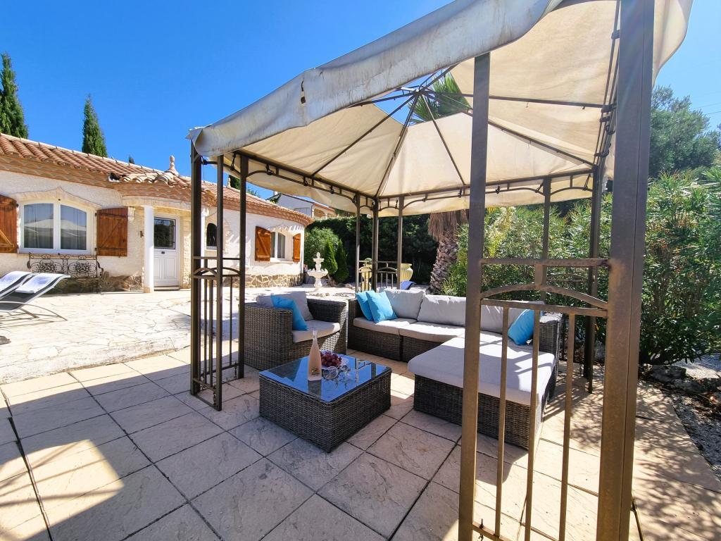 Serre Oupia, Belle villa inspirée du sud avec piscine privée - Photo 15