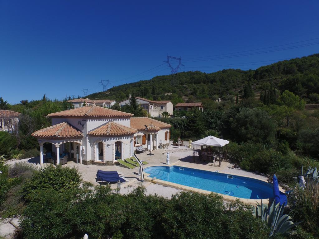 Serre Oupia, Belle villa inspirée du sud avec piscine privée - Photo 17