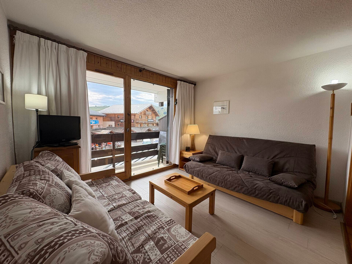 Studio cabine 4 pers. Les Saisies, balcon sud vue pistes - Photo 6