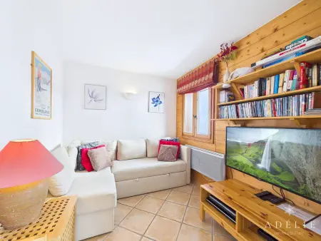 Appartement 3 pièces 56 m², balcon sud à 400 m des pistes : photo 4