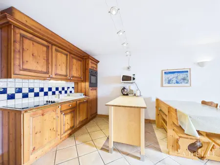 Appartement 3 pièces 56 m², balcon sud à 400 m des pistes : photo 5