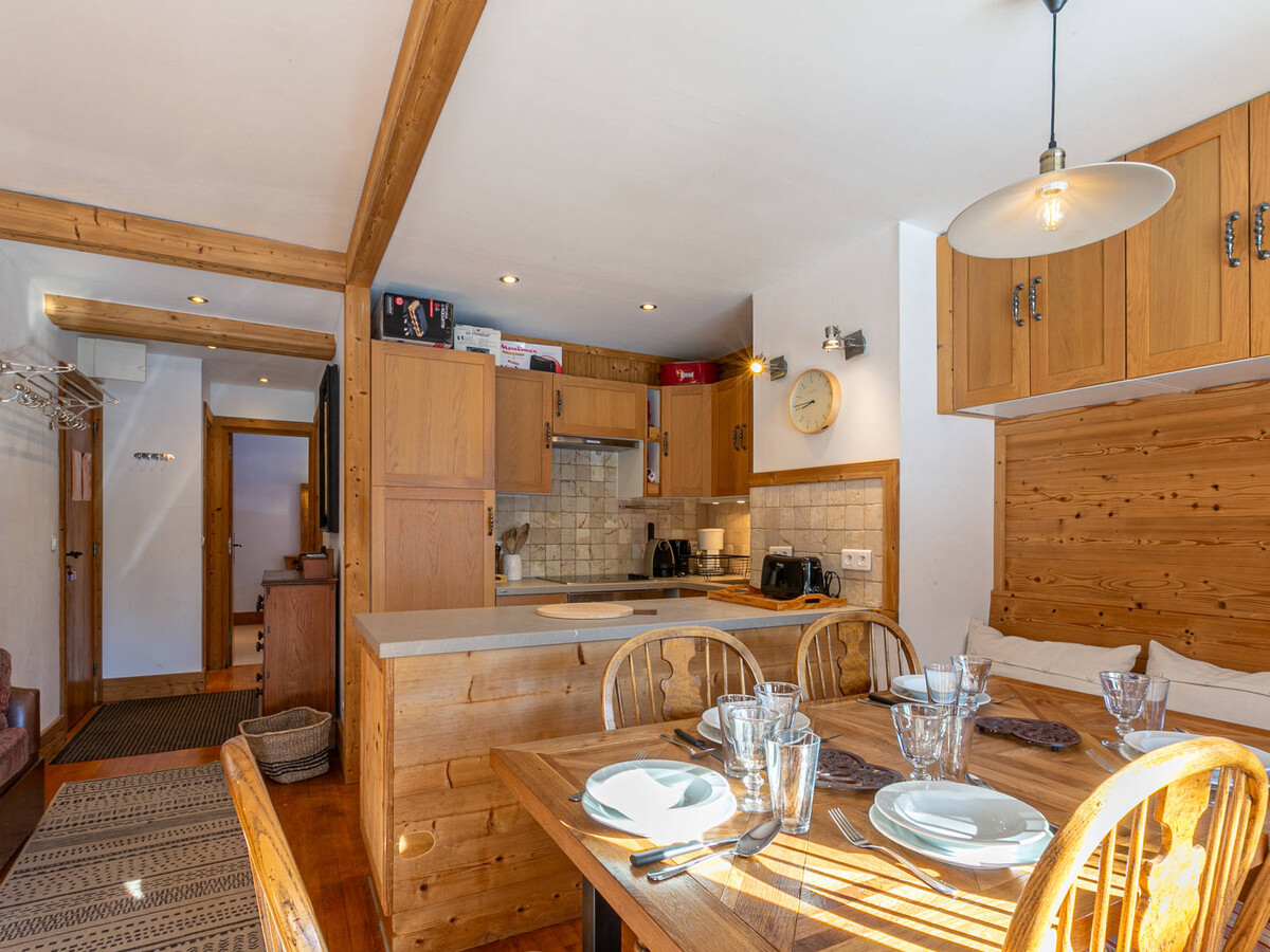 Appartement 4 pers. skis aux pieds, terrasse Sud à Val-d'Isère - Photo 4