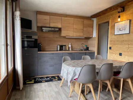 Location appartement à Notre Dame de Bellecombe, Studio cabine lumineux avec parking à Notre-Dame-de-Bellecombe