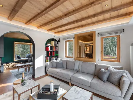 Chalet moderne et spacieux à Megève, 5 chambres, jacuzzi, salle TV, proche centre et remontée mécanique - Photo 3
