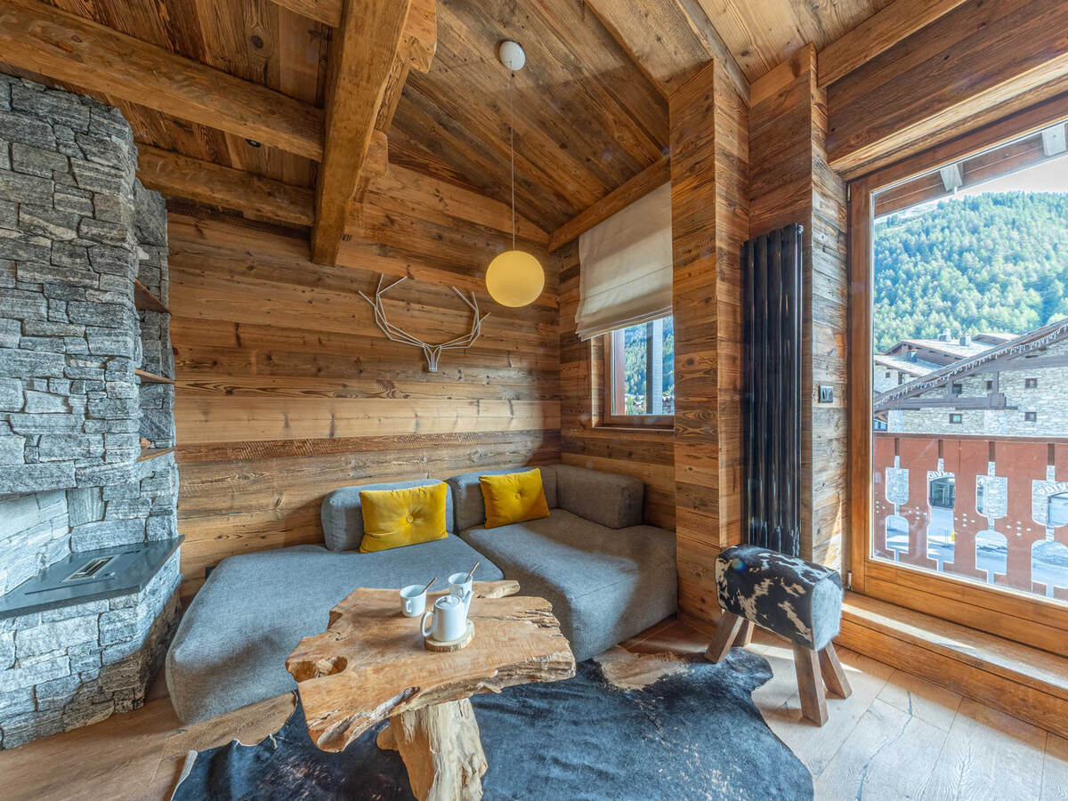 Appartement standing 60 m² avec balnéo et cheminée à Val-d'Isère - Photo 3