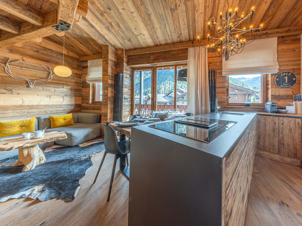 Appartement standing 60 m² avec balnéo et cheminée à Val-d'Isère - Photo 5