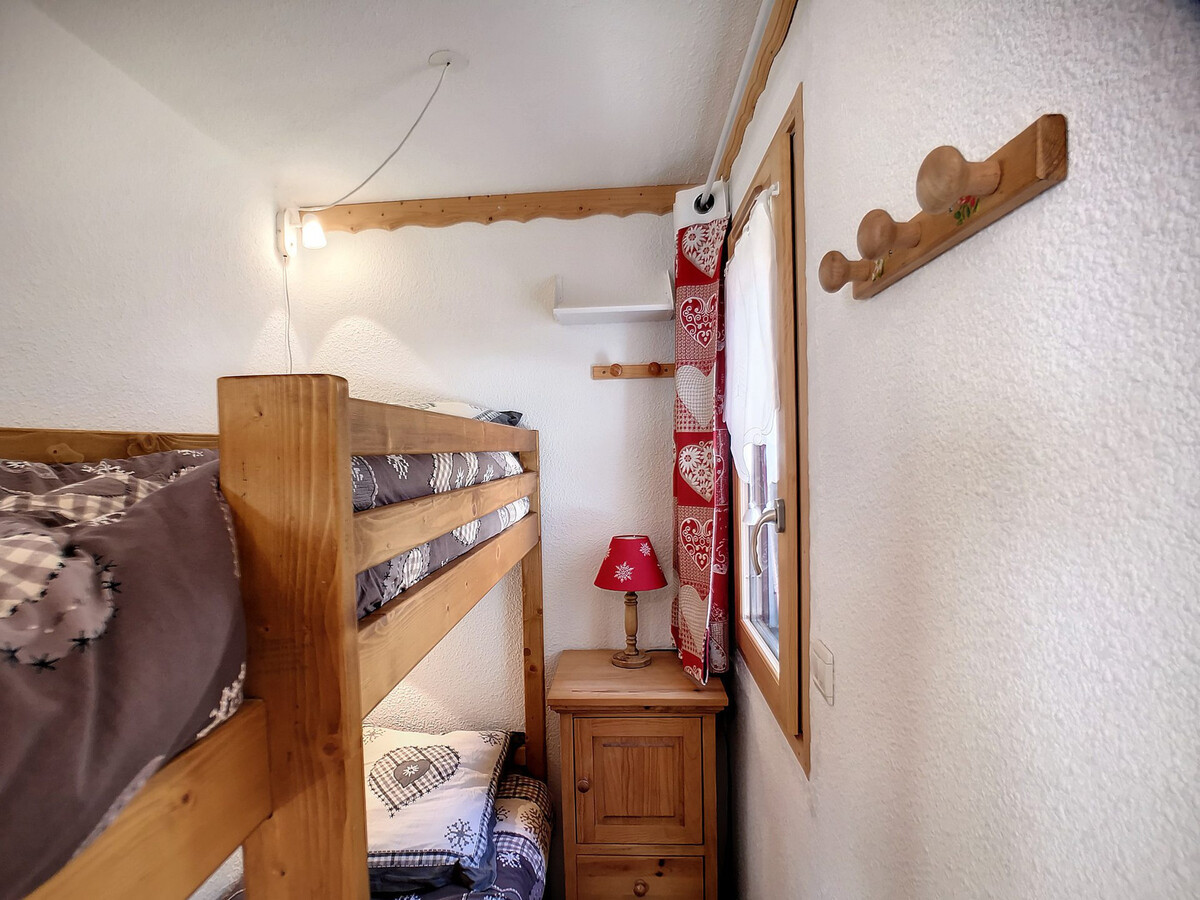 Studio cabine rénové 4 pers aux Menuires, balcon sud-ouest - Photo 3