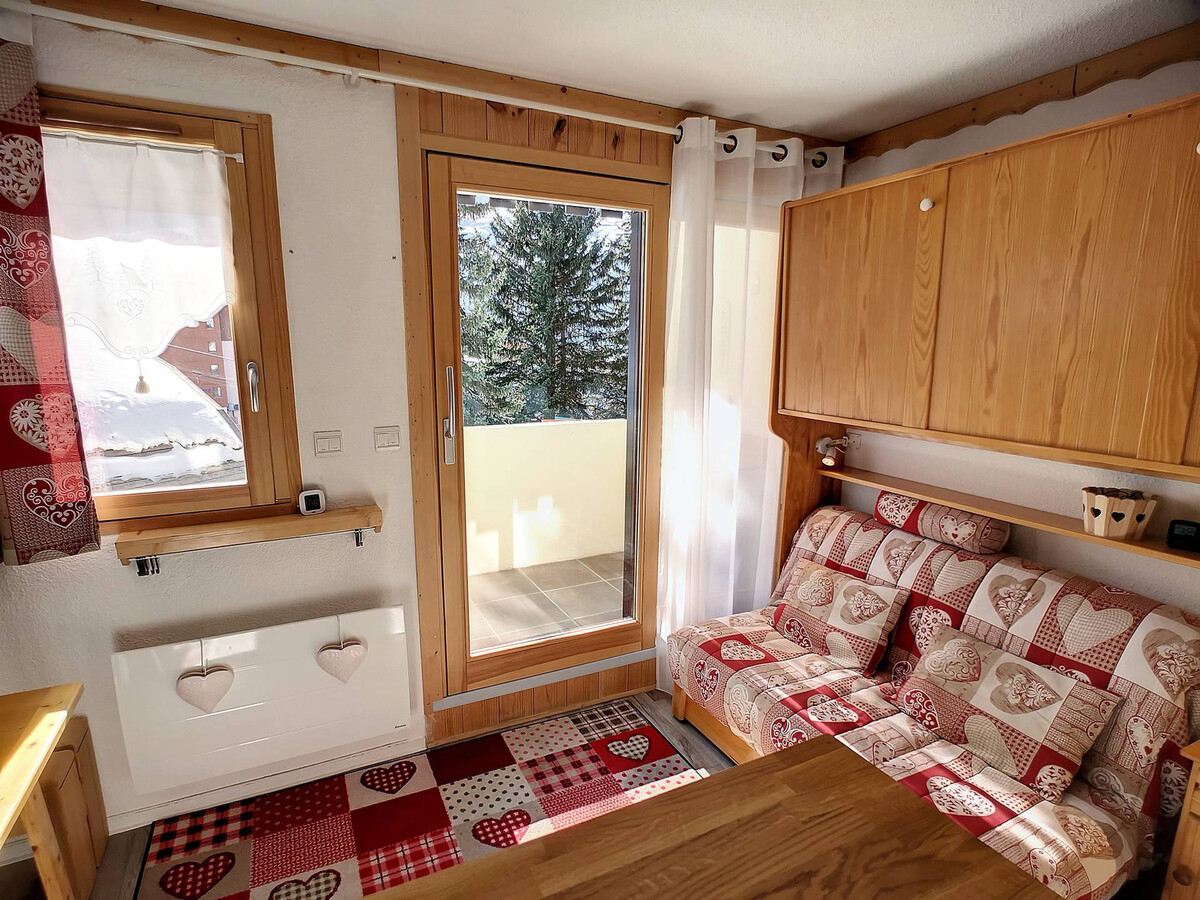 Studio cabine rénové 4 pers aux Menuires, balcon sud-ouest - Photo 4