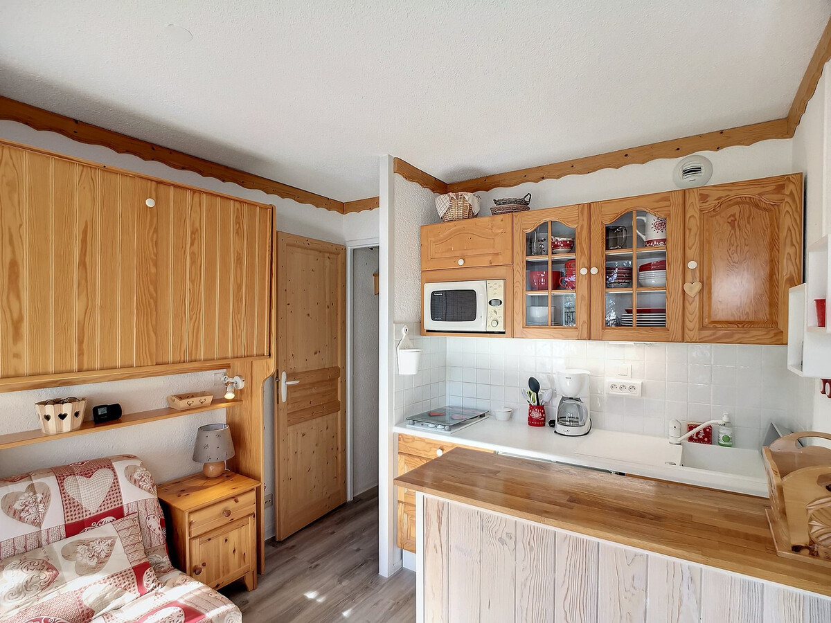 Studio cabine rénové 4 pers aux Menuires, balcon sud-ouest - Photo 9
