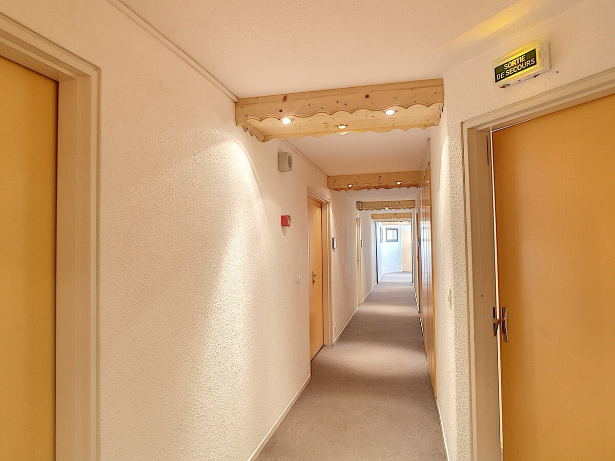 Studio cabine rénové 4 pers aux Menuires, balcon sud-ouest - Photo 20
