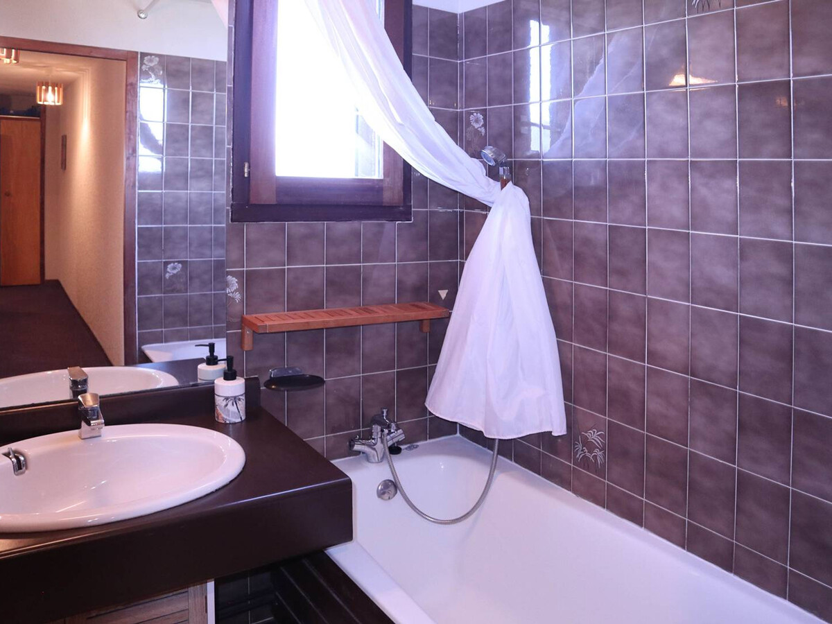 Grand appartement 6 pers, balcon vue lac aux Orres - Photo 10