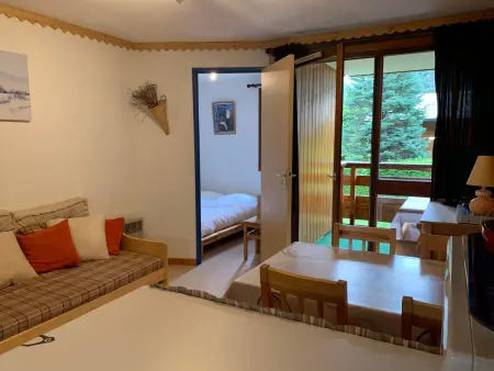 Studio cabine 4 personnes, balcon sud, navette gratuite à Morzine - Photo 1