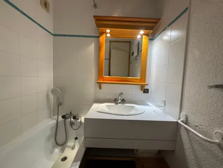 Appartement skis aux pieds à Belle Plagne, balcon vue pistes : photo 8