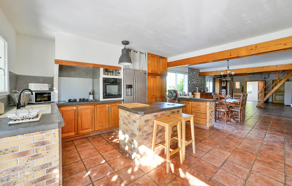 Maison 11 personnes à Saint Martin de Crau - Photo 7