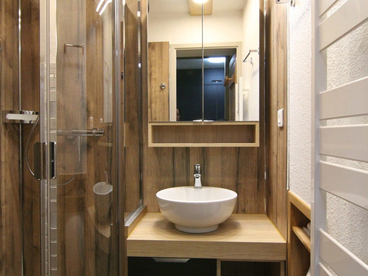 Appartement 2P balcon sud, 230 m des pistes – L'Alpe d'Huez - Photo 9