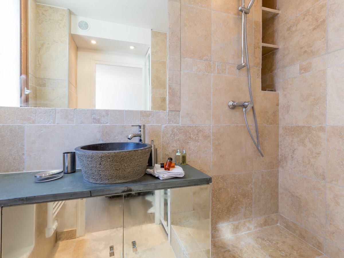 Appt 62m² balcon sud, Vue montagnes, 10e étage - Photo 11