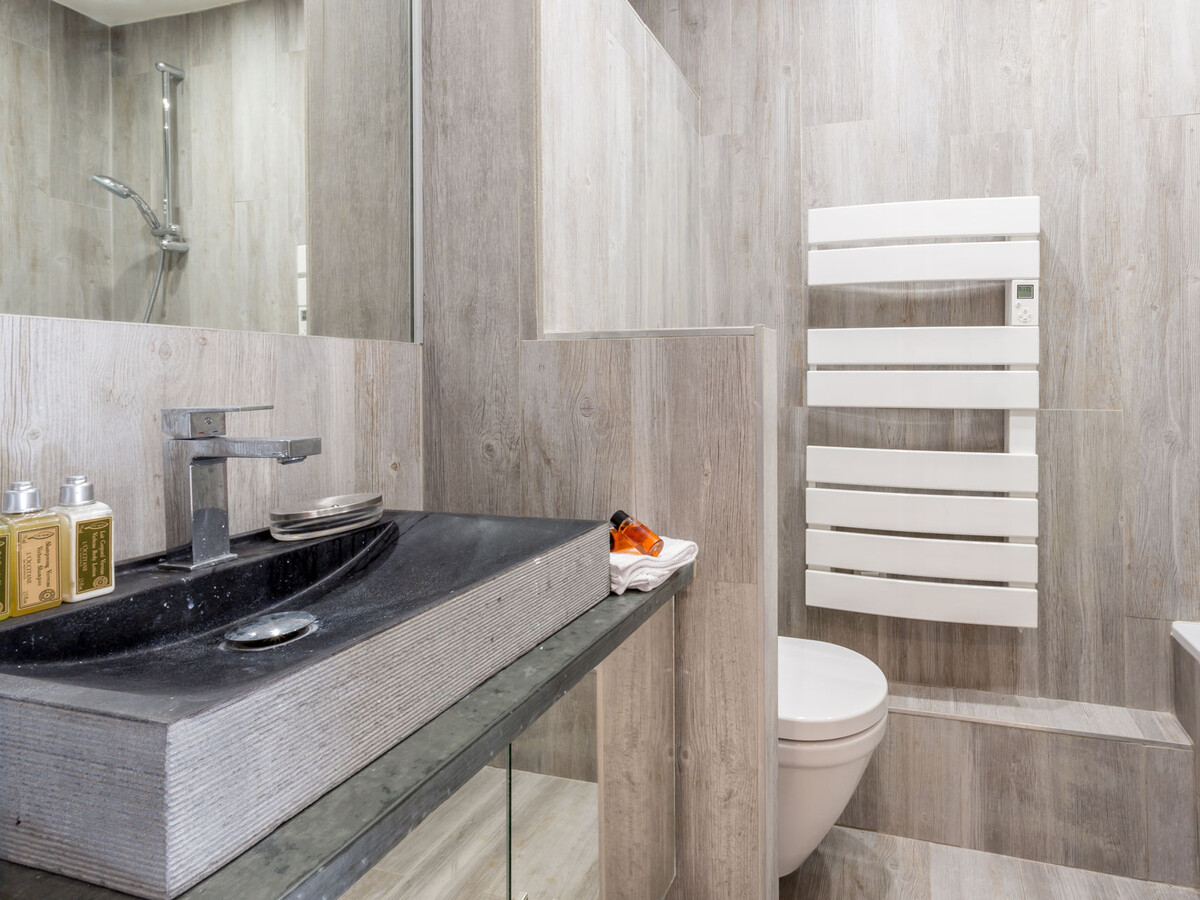 Appt 62m² balcon sud, Vue montagnes, 10e étage - Photo 13