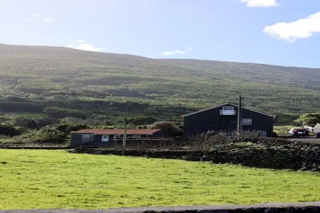 Location maison à Santo Amaro  (São Roque do Pico)