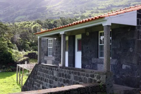 Location maison à Santo Amaro  (São Roque do Pico)