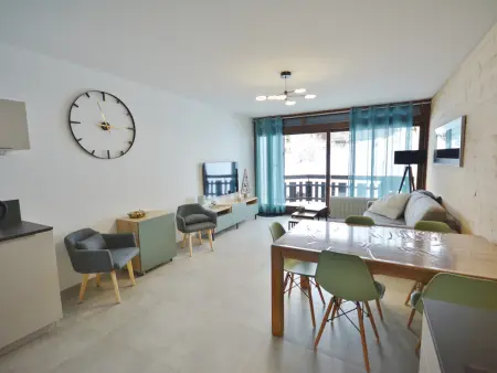 Location appartement à Morzine, Appartement Rénové - 6 Pers, Pied des Pistes, Morzine, Proche Téléphérique, Balcon Sud