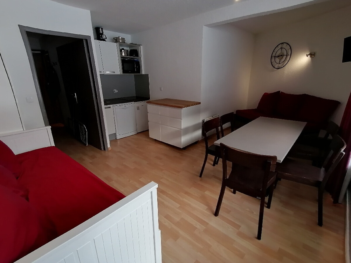 Appartement 5 personnes rénové, balcon sud, parking couvert - Photo 2