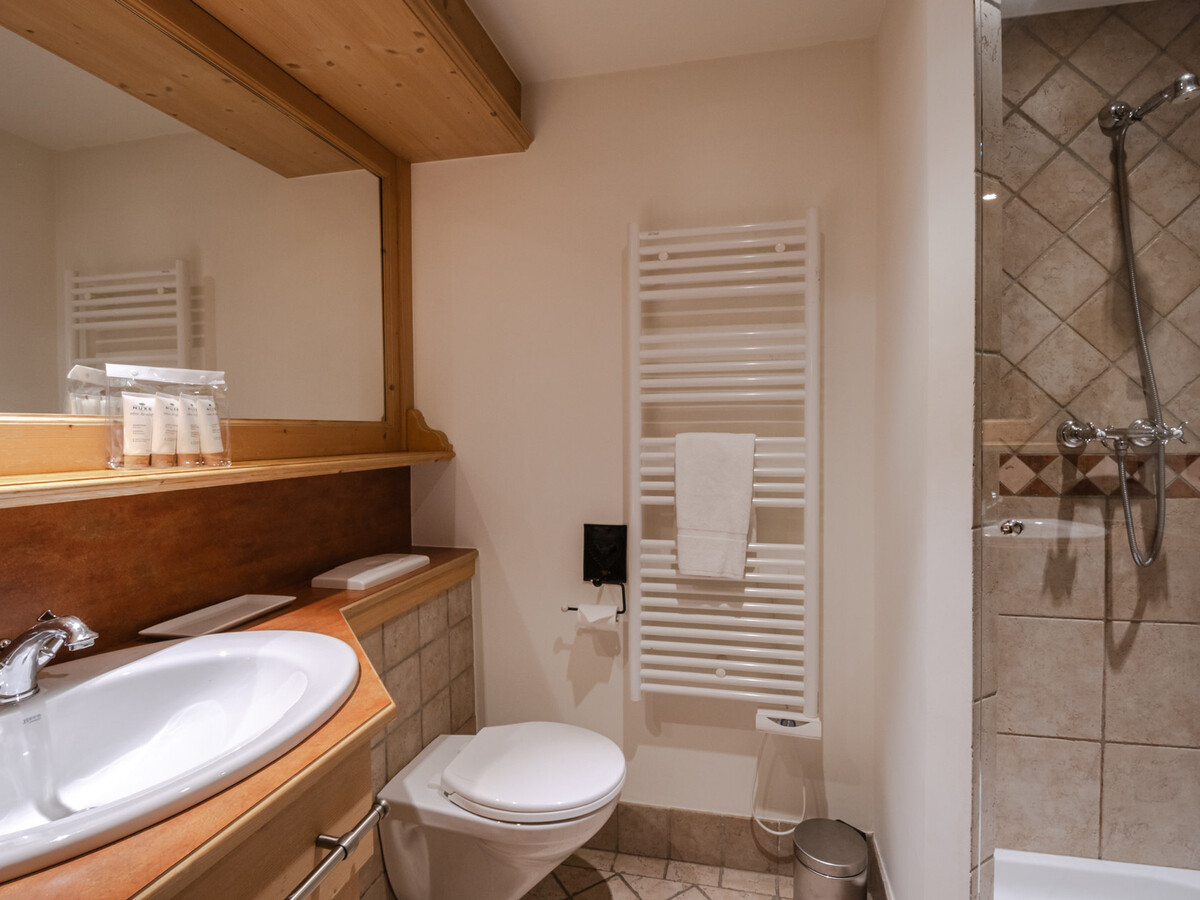 Le Savoy : appartement duplex 144m² à 200m des pistes - Photo 12