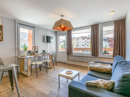 Location appartement à Val d'Isère, Appartement cosy avec wifi, au cœur de Val-dIsère, proche des pistes et des commodités