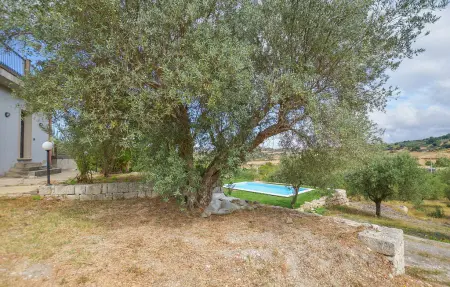 Maison 8 personnes à Monterosso Almo - Photo 1