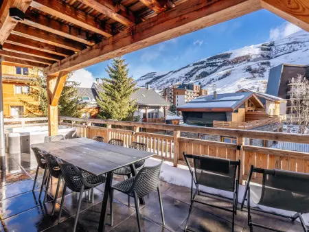 T4 110m² aux Deux Alpes : 2 terrasses et jacuzzi : photo 14